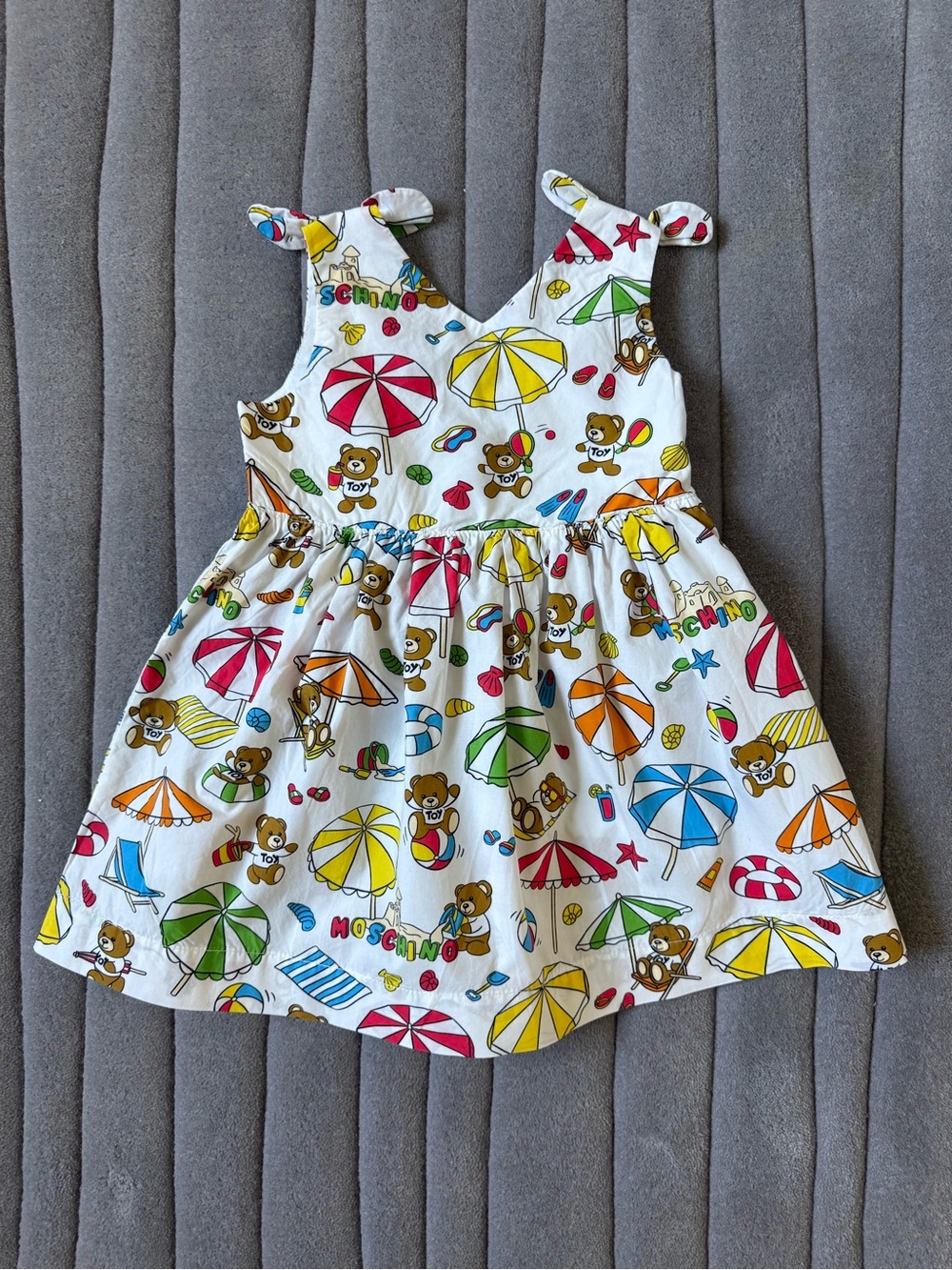 Moschino White Kids Beach Print Dress with Multicolor Umbrellas and Bears